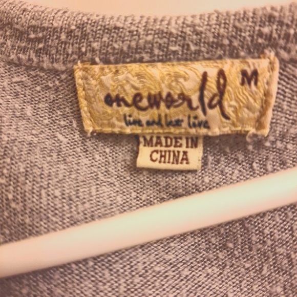 ❤️One World Women's Size Medium Gray V-Neck Pull-Over Sweater Hood Sequins - Picture 3 of 5